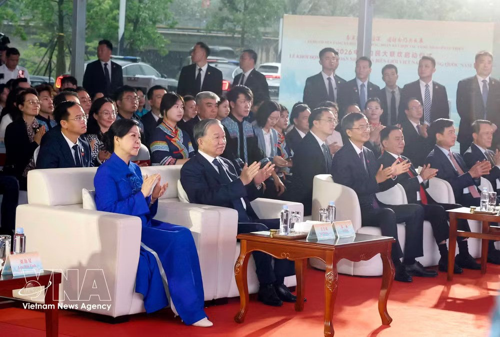 General Secretary of the Communist Party of Vietnam Central Committee and State President To Lam and his spouse at the launch ceremony of the Vietnam–China Border People’s Festival 2026 on April 17 in Nanning city of Guangxi as part of his state visit to China. (Photo: VNA) General Secretary of the Communist Party of Vietnam Central Committee and State President To Lam and his spouse at the launch ceremony of the Vietnam–China Border People’s Festival 2026 on April 17 in Nanning city of Guangxi as part of his state visit to China. (Photo: VNA)