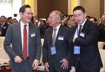 Vietnam News Today (Apr. 19): South Korea’s Top Chaebol Leaders Set to Visit Vietnam