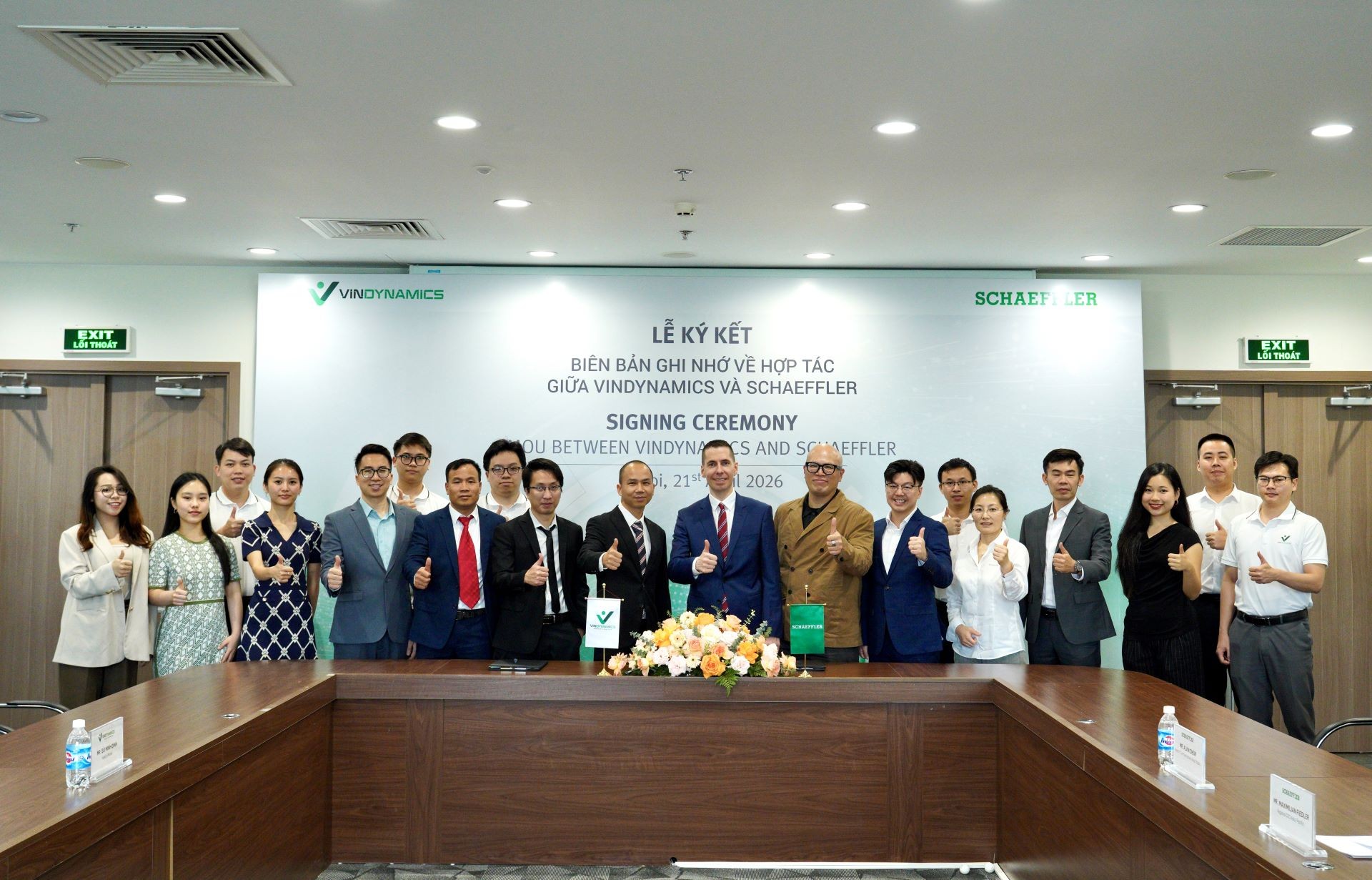 VINDYNAMICS hợp tác với Tập đoàn SCHAEFFLER phát triển robot hình người VINDYNAMICS hợp tác với Tập đoàn SCHAEFFLER phát triển robot hình người