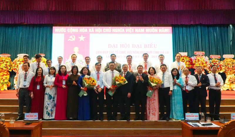 Ông Lê Kim Toàn giữ chức Chủ tịch Liên hiệp các tổ chức hữu nghị Việt Nam tỉnh Gia Lai nhiệm kỳ 2026-2031 Ông Lê Kim Toàn giữ chức Chủ tịch Liên hiệp các tổ chức hữu nghị Việt Nam tỉnh Gia Lai nhiệm kỳ 2026-2031