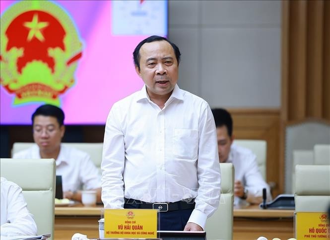 Bộ trưởng Bộ Khoa học và Công nghệ Vũ Hải Quân báo cáo tình hình phát triển khoa học, công nghệ, sáng 22/4. Ảnh: Dương Giang/TTXVN Bộ trưởng Bộ Khoa học và Công nghệ Vũ Hải Quân báo cáo tình hình phát triển khoa học, công nghệ, sáng 22/4. Ảnh: Dương Giang/TTXVN