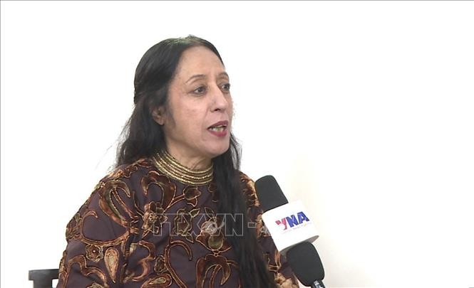 Giáo sư Reena Marwah, giảng viên Đại học Delhi, Tổng Thư ký Hiệp hội các học giả châu Á. (Ảnh: TTXVN) Giáo sư Reena Marwah, giảng viên Đại học Delhi, Tổng Thư ký Hiệp hội các học giả châu Á. (Ảnh: TTXVN)