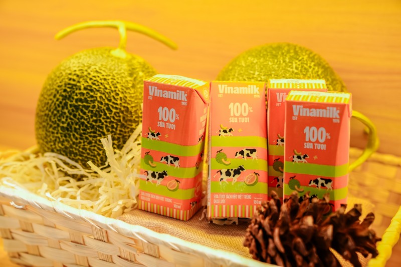 Hình 3a: Sữa tươi Vinamilk 100% ra mắt nhiều vị mới cho trẻ em nhiều lựa chọn. Ảnh: Vi Nam   