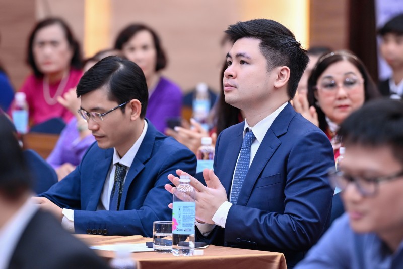 Phó Chủ tịch HĐQT Tập đoàn T&T Group Đỗ Vinh Quang tham dự Đại hội. Phó Chủ tịch HĐQT Tập đoàn T&T Group Đỗ Vinh Quang tham dự Đại hội.