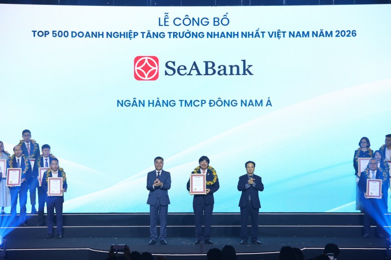 SeABank tiếp tục ghi dấu ấn khi lần thứ 7 được vinh danh trong Top 500 Doanh nghiệp tăng trưởng nhanh nhất Việt Nam (FAST500) SeABank tiếp tục ghi dấu ấn khi lần thứ 7 được vinh danh trong Top 500 Doanh nghiệp tăng trưởng nhanh nhất Việt Nam (FAST500)