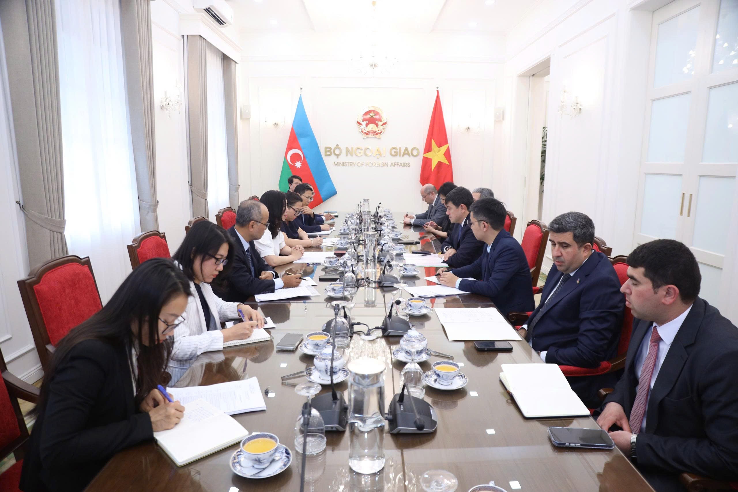 Đẩy mạnh quan hệ hợp tác Việt Nam - Azerbaijan trong lĩnh vực kiều dân Đẩy mạnh quan hệ hợp tác Việt Nam - Azerbaijan trong lĩnh vực kiều dân