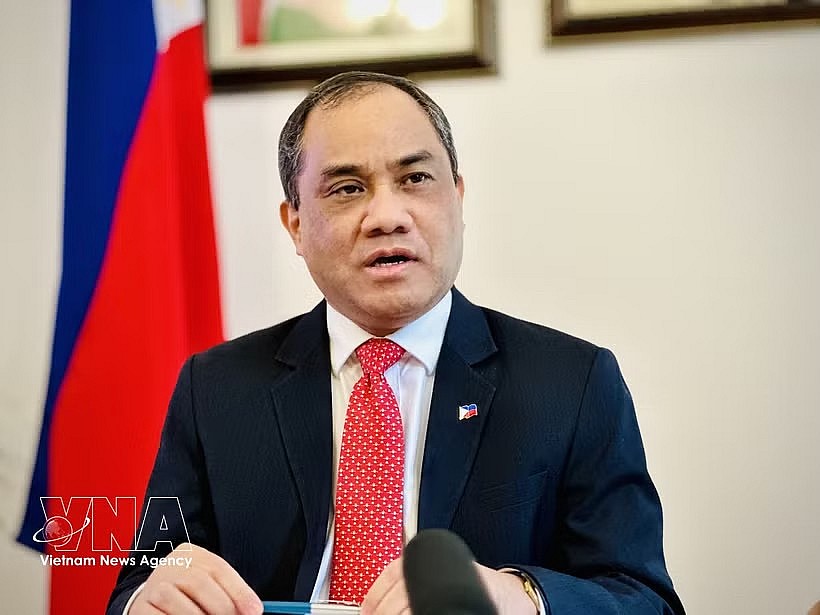 Philippine Ambassador to Vietnam Francisco Noel R. Fernandez III in an interview with the Vietnam News Agency (Photo: VNA) Philippine Ambassador to Vietnam Francisco Noel R. Fernandez III in an interview with the Vietnam News Agency (Photo: VNA)