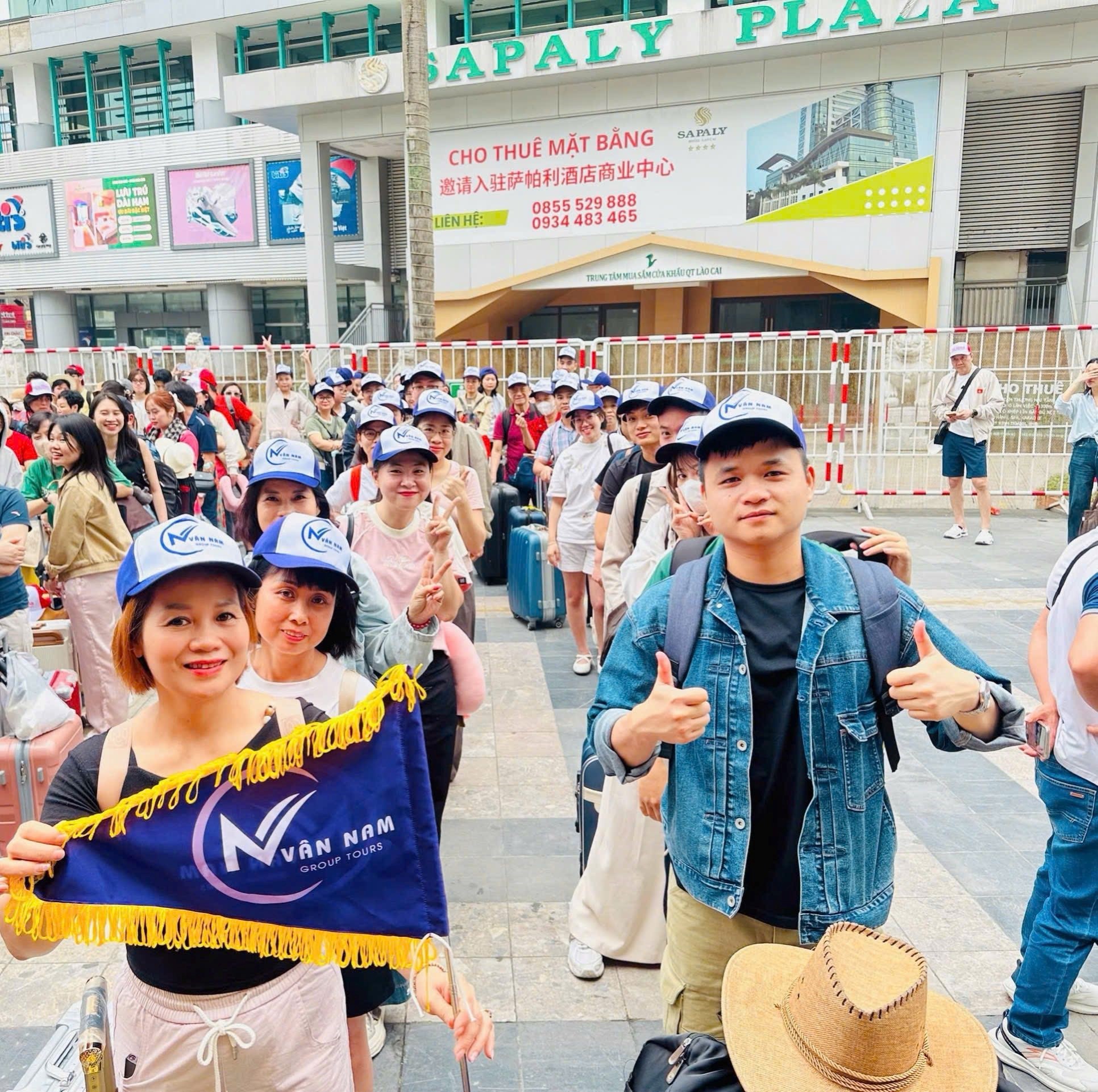 Bùng nổ du lịch Trung Quốc dịp nghỉ lễ Bùng nổ du lịch Trung Quốc dịp nghỉ lễ