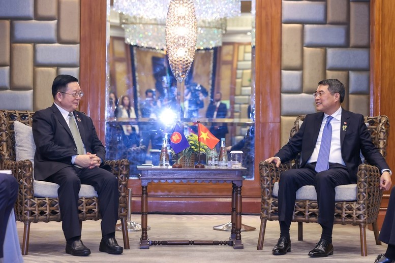 Tổng Thư ký ASEAN: Việt Nam mạnh, thịnh vượng sẽ đóng góp quan trọng cho tiến trình xây dựng Cộng đồng Tổng Thư ký ASEAN: Việt Nam mạnh, thịnh vượng sẽ đóng góp quan trọng cho tiến trình xây dựng Cộng đồng