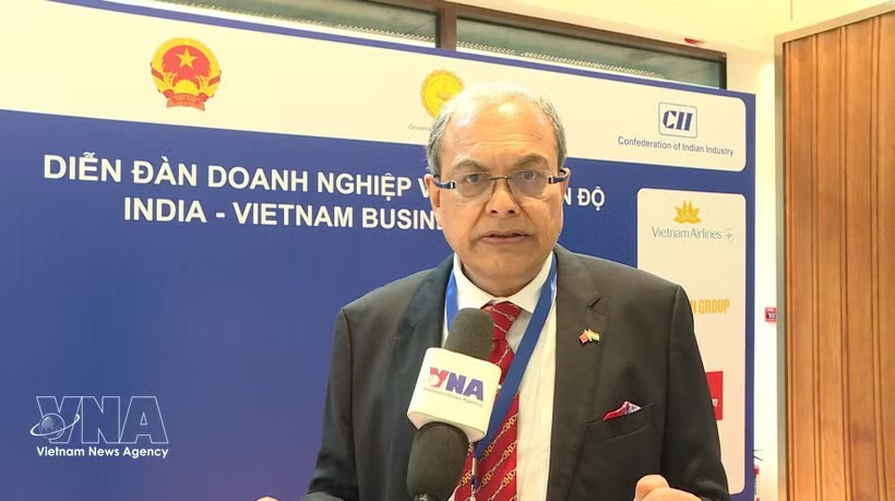 Vietnam News Today (May 11): Lao, Vietnamese PMs Discuss Strengthening Bilateral Ties