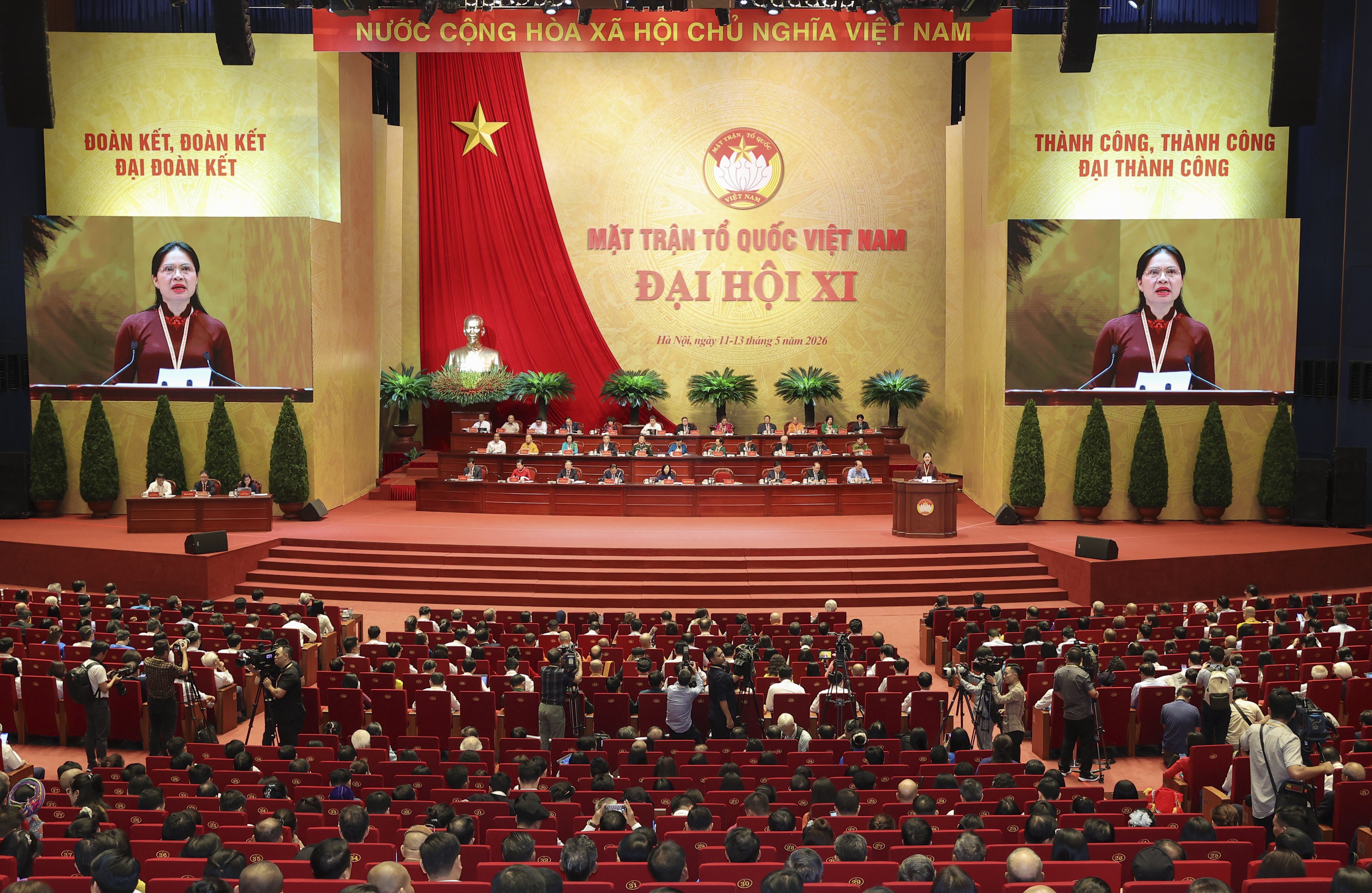 Đại hội đại biểu toàn quốc MTTQ Việt Nam lần thứ XI họp phiên trù bị Đại hội đại biểu toàn quốc MTTQ Việt Nam lần thứ XI họp phiên trù bị