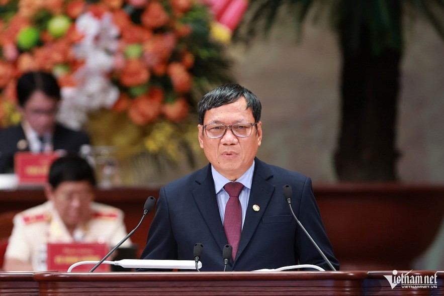 Hoang Dinh Thang, Chairman of the Union of Vietnamese Associations in Europe, speaks at the 11th National Congress of the Vietnam Fatherland Front.