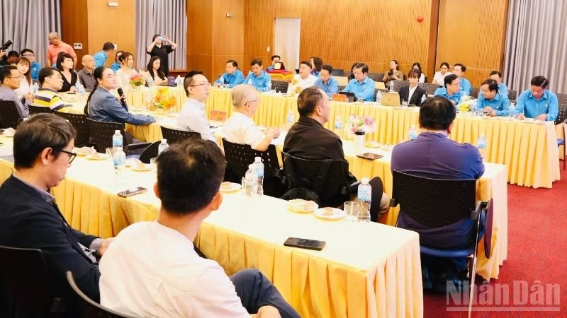 Công đoàn TP.HCM và Singapore trao đổi kinh nghiệm trong bối cảnh AI phát triển