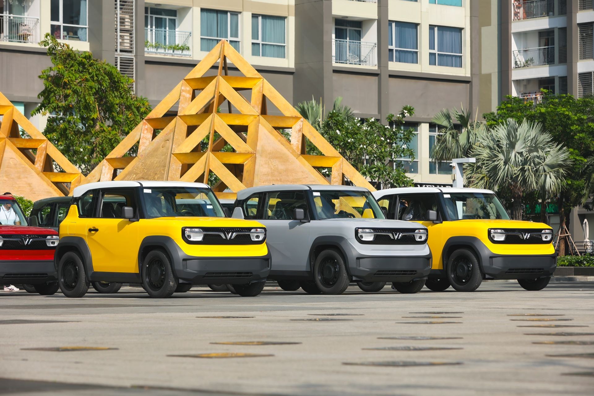 Người dùng Việt nói về VinFast VF 3: “Đi phố nhẹ nhàng, dùng xe không còn áp lực chi phí” Người dùng Việt nói về VinFast VF 3: “Đi phố nhẹ nhàng, dùng xe không còn áp lực chi phí”