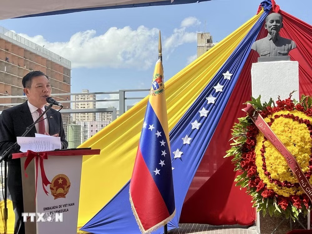 Venezuela khẳng định giá trị trường tồn của Tư tưởng Hồ Chí Minh Venezuela khẳng định giá trị trường tồn của Tư tưởng Hồ Chí Minh