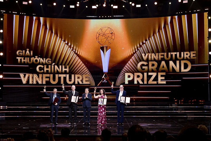 VinFuture 2026 nhận hơn 1.800 đề cử, mạng lưới đối tác toàn cầu tăng gấp 14 lần sau 6 năm VinFuture 2026 nhận hơn 1.800 đề cử, mạng lưới đối tác toàn cầu tăng gấp 14 lần sau 6 năm