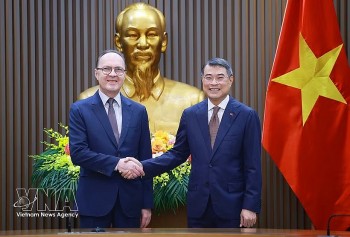 Vietnam News Today (May 19): Prime Minister Receives Russian Ambassador to Vietnam