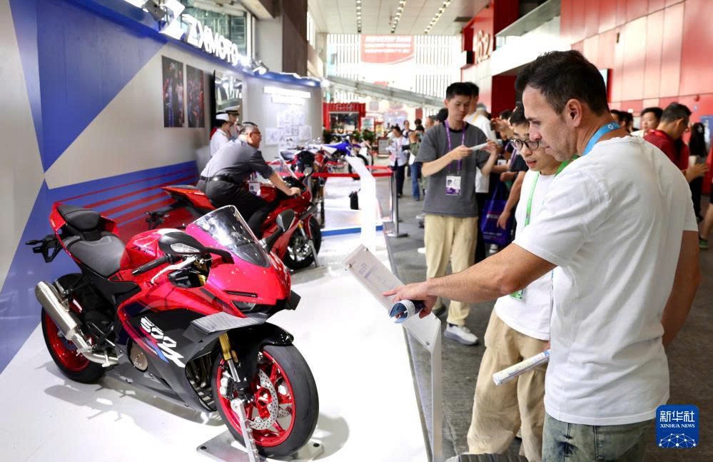 ZXMOTO đưa “tốc độ Trung Quốc” ra thế giới