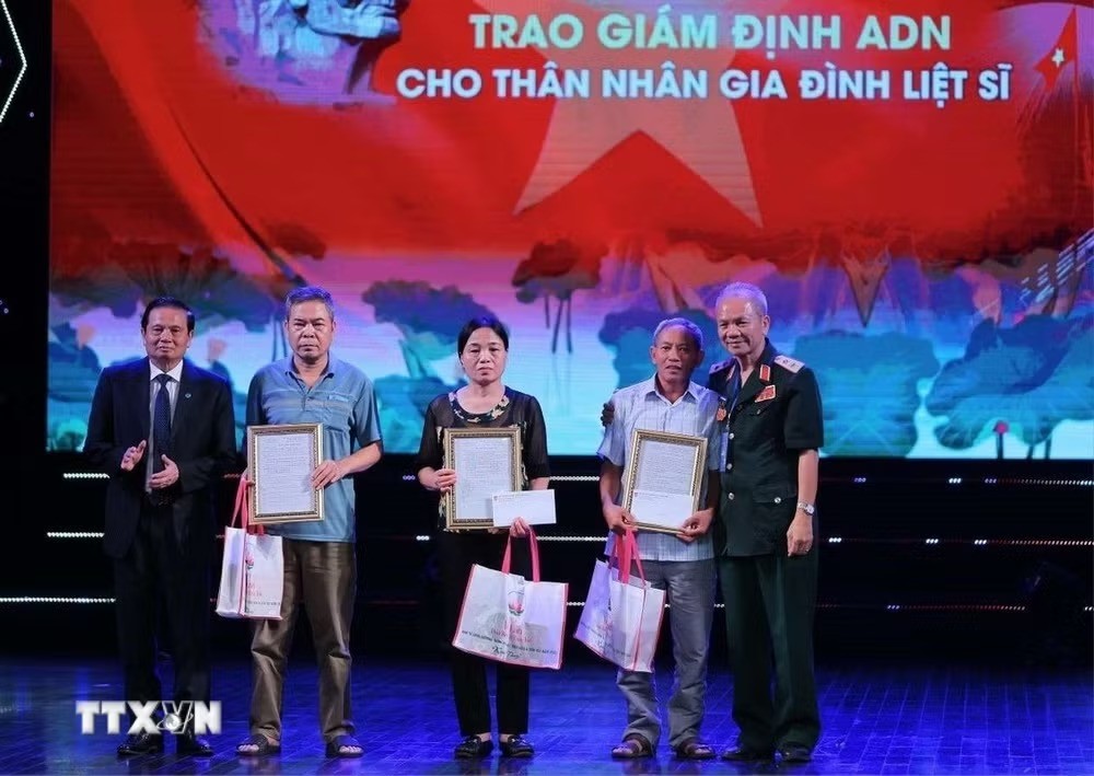 Cơ chế đặc thù xác định danh tính hài cốt liệt sỹ bằng phương pháp giám định ADN Cơ chế đặc thù xác định danh tính hài cốt liệt sỹ bằng phương pháp giám định ADN
