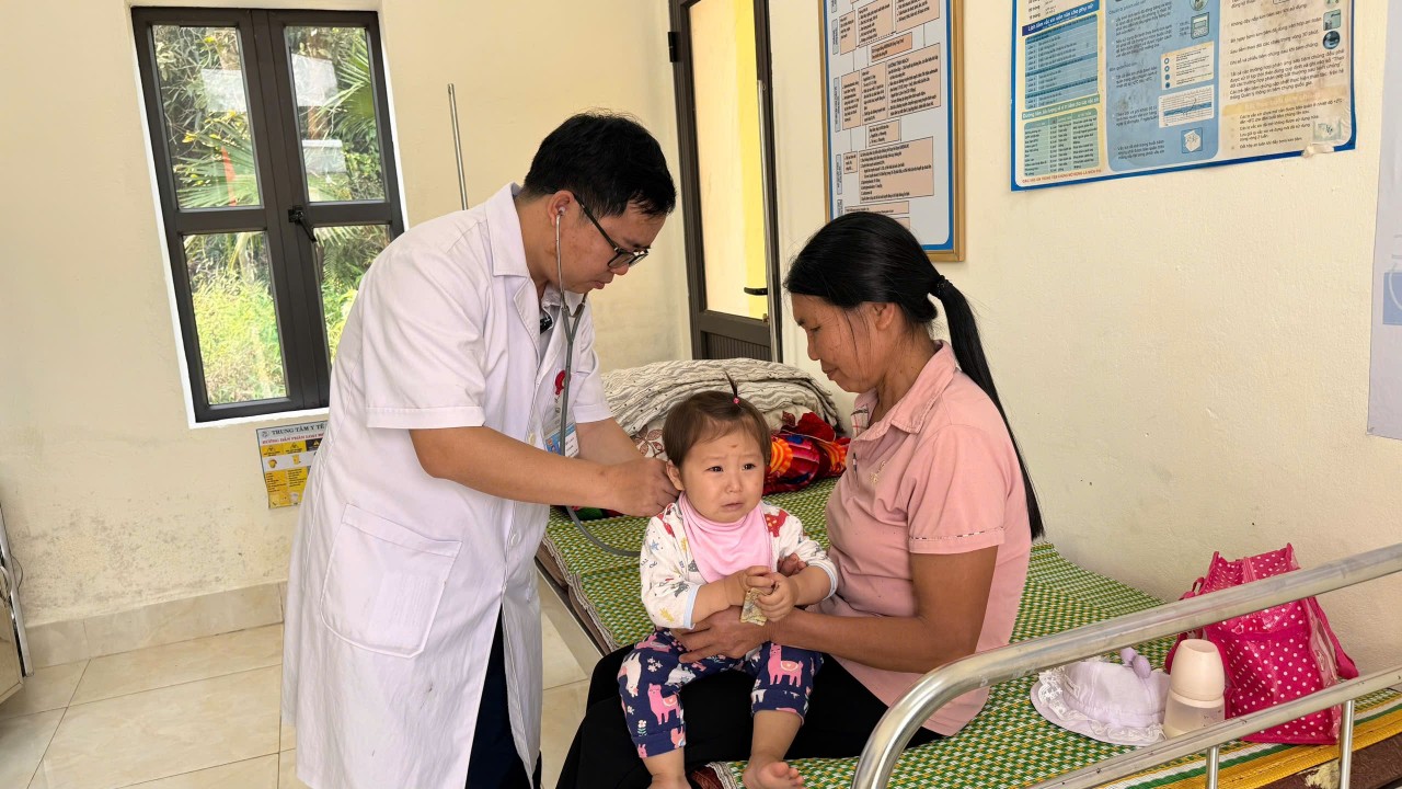 Children under six will receive periodic health checkups at least once a year. (Photo: KT) Children under six will receive periodic health checkups at least once a year. (Photo: KT)