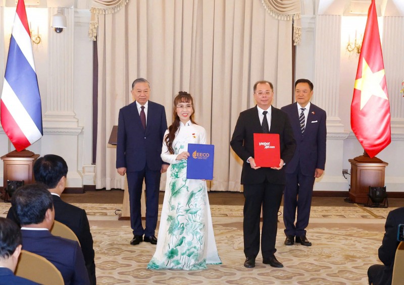 Vietjet và Văn phòng Hành lang Kinh tế phía Đông EECO thuộc Chính phủ Thái Lan trao thỏa thuận hợp tác phát triển trung tâm kỹ thuật tàu bay MRO tại sân bay quốc tế U-Tapao, Thái Lan