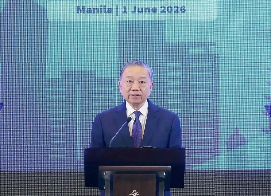 Party General Secretary and President To Lam speaks at the forum (Photo: VNA)