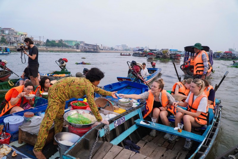 Cần Thơ kiến tạo động lực tăng trưởng mới, hướng tới. trung tâm kinh tế biển, thương mại và đô thị hiện đại của Đồng bằng sông Cửu Long