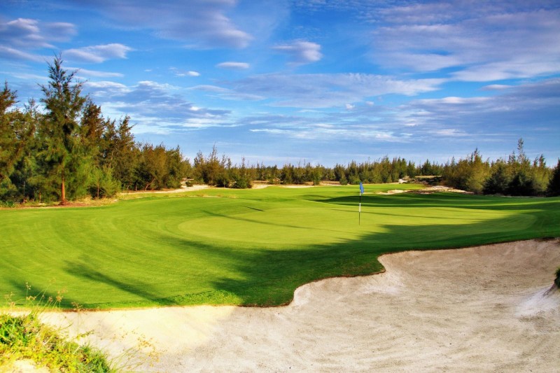 Sân Legend Danang Golf Resort được golfer trong nước và quốc tế yêu thích Sân Legend Danang Golf Resort được golfer trong nước và quốc tế yêu thích