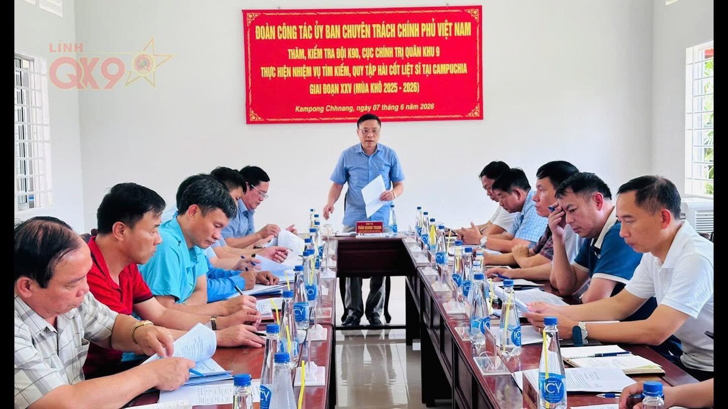Phối hợp giải mã thông tin về mộ liệt sĩ quân tình nguyện và chuyên gia Việt Nam tại Campuchia
