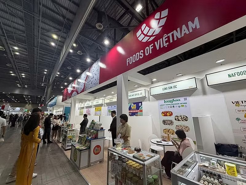 Vietnamese products at the fair (Photo: NDO)