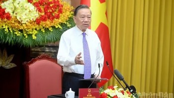 Nghị quyết số 10-NQ/TW của Bộ Chính trị về phát triển kinh tế có vốn đầu tư nước ngoài