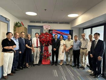 President of Vietnam - Hungary Friendship Association Honored with Hungarian Cross of Merit