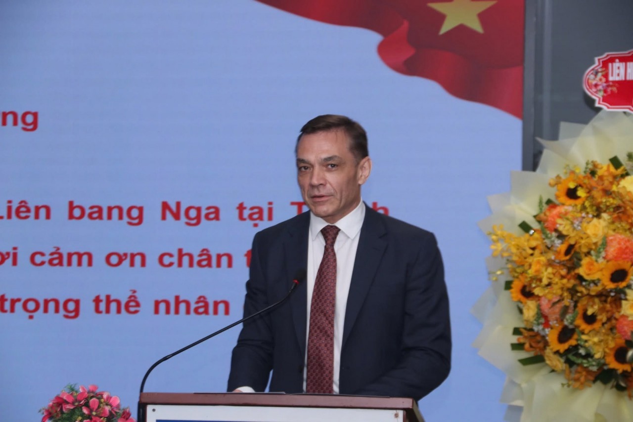 Vietnam and Russia Remain Closely Connected Through Shared Values Vietnam and Russia Remain Closely Connected Through Shared Values