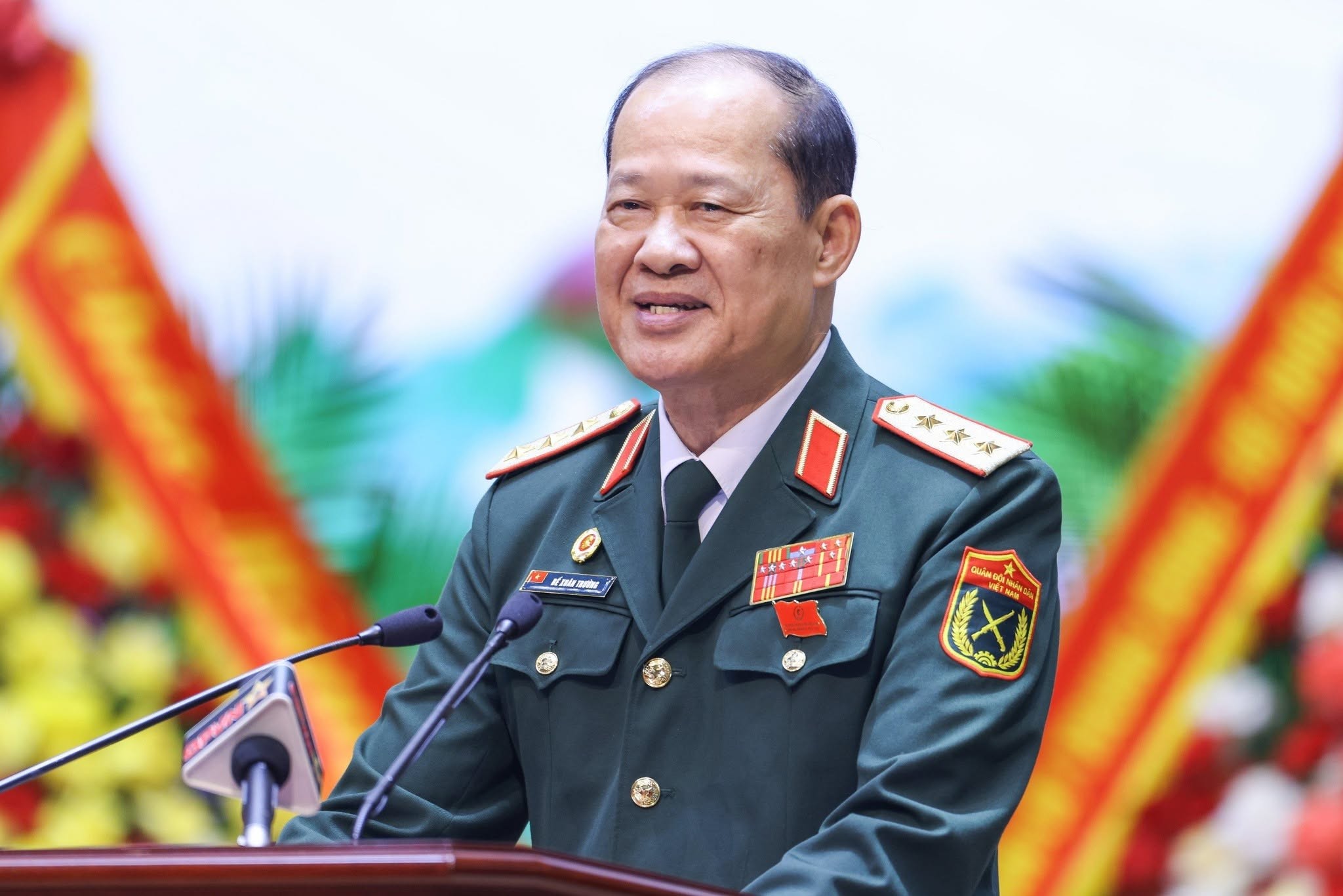 Thượng tướng Bế Xuân Trường, Phó Chủ tịch Ủy ban Trung ương MTTQ Việt Nam, Chủ tịch Hội Cựu chiến binh Việt Nam (Hội) khóa VII phát biểu khai mạc Đại hội. (Ảnh: MTTQ Việt Nam) Thượng tướng Bế Xuân Trường, Phó Chủ tịch Ủy ban Trung ương MTTQ Việt Nam, Chủ tịch Hội Cựu chiến binh Việt Nam (Hội) khóa VII phát biểu khai mạc Đại hội. (Ảnh: MTTQ Việt Nam)