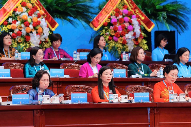 Chủ tịch Quốc hội Trần Thanh Mẫn: Phụ nữ Việt Nam tiếp tục đóng góp cho sự phát triển nhanh và bền vững của đất nước trong kỷ nguyên mới