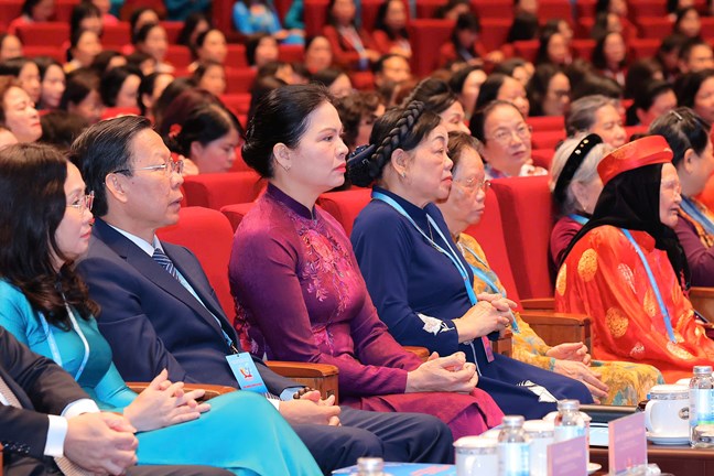 Chủ tịch Quốc hội Trần Thanh Mẫn: Phụ nữ Việt Nam tiếp tục đóng góp cho sự phát triển nhanh và bền vững của đất nước trong kỷ nguyên mới