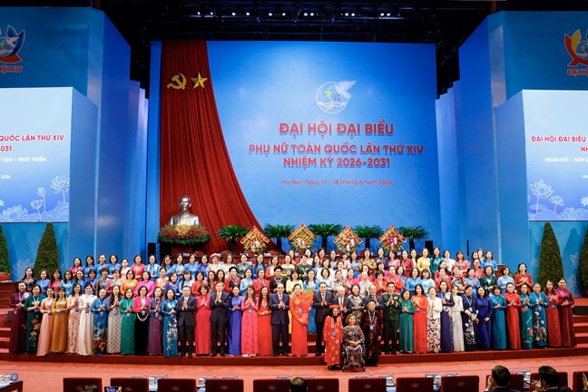 Chủ tịch Quốc hội Trần Thanh Mẫn: Phụ nữ Việt Nam tiếp tục đóng góp cho sự phát triển nhanh và bền vững của đất nước trong kỷ nguyên mới