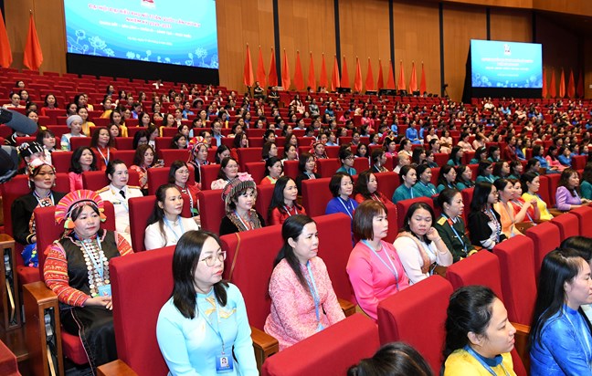 Chủ tịch Quốc hội Trần Thanh Mẫn: Phụ nữ Việt Nam tiếp tục đóng góp cho sự phát triển nhanh và bền vững của đất nước trong kỷ nguyên mới