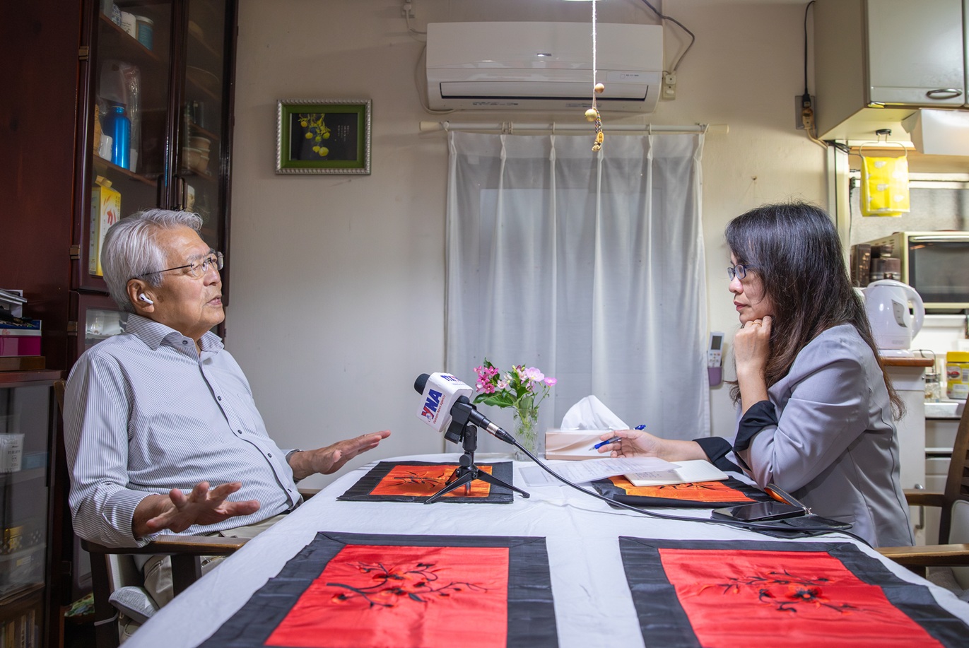 Nhà báo Nakamura Goro: Người mang Việt Nam trong Chú thích ảnh