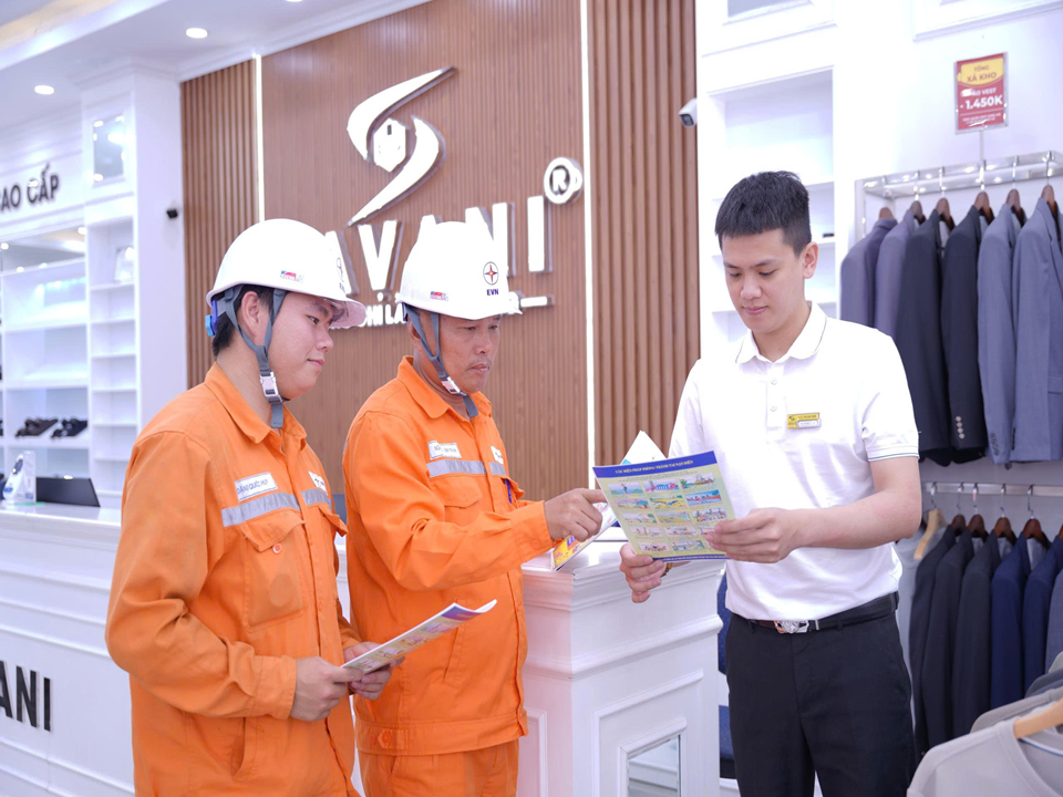 Tháng 5/2026: EVNNPC bảo đảm cung ứng điện an toàn, ổn định trước áp lực phụ tải tăng cao