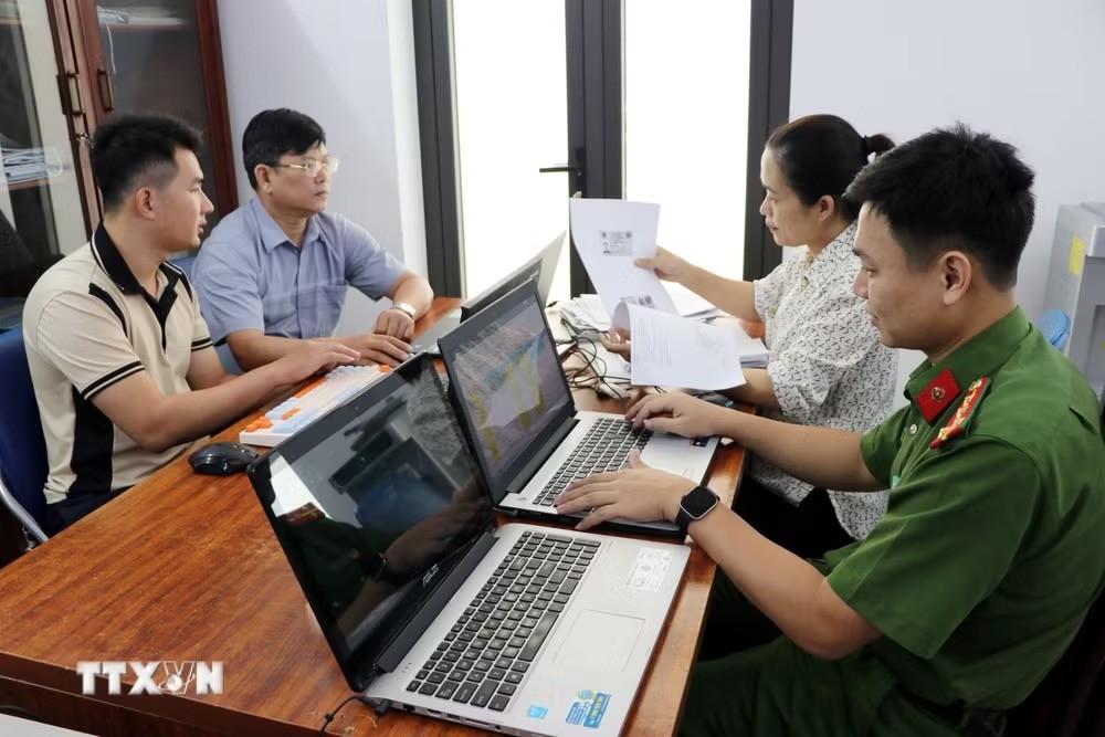 Tăng cường sự lãnh đạo của Đảng đối với công tác phòng, chống tội phạm Tăng cường sự lãnh đạo của Đảng đối với công tác phòng, chống tội phạm