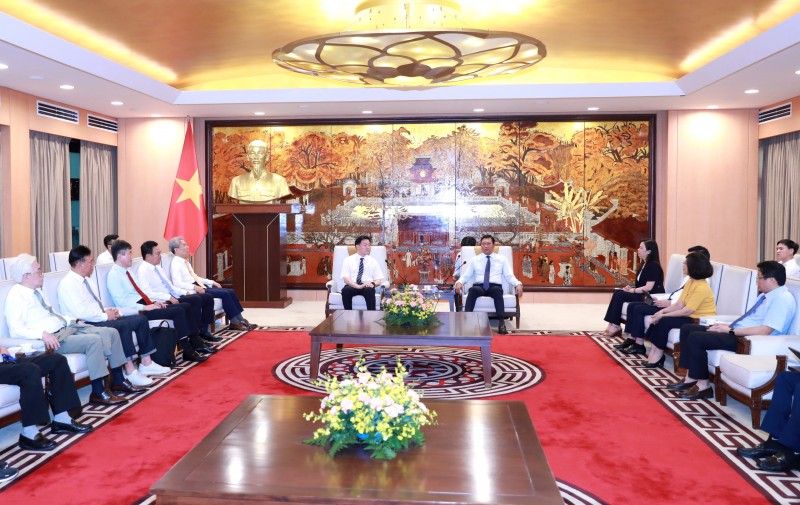 lĩnh vực khoa học-công nghệ, đổi mới sáng tạo và phát triển nguồn nhân lực chất lượng cao. lĩnh vực khoa học-công nghệ, đổi mới sáng tạo và phát triển nguồn nhân lực chất lượng cao.