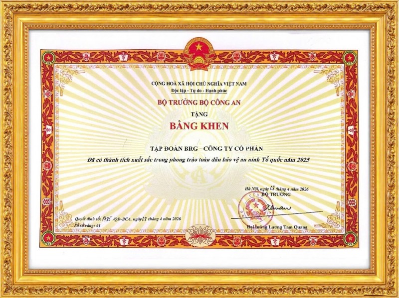 Bằng khen của Bộ Công An trao tặng Tập đoàn BRG tại Hội nghị tổng kết Phong trào Bảo vệ An ninh Tổ quốc năm 2025