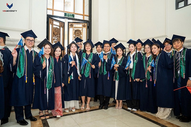 Từ lâm sàng đến AI: Cách VinUni đào tạo bác sĩ tương lai Từ lâm sàng đến AI: Cách VinUni đào tạo bác sĩ tương lai