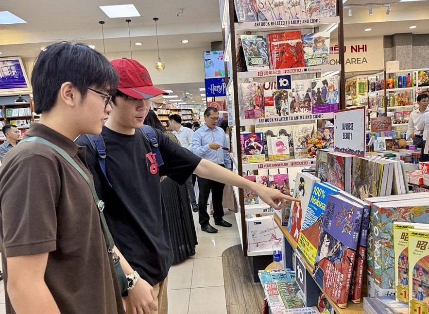 Japan Book Week in Vietnam: Bridging Bilateral People-to-people Relations Japan Book Week in Vietnam: Bridging Bilateral People-to-people Relations