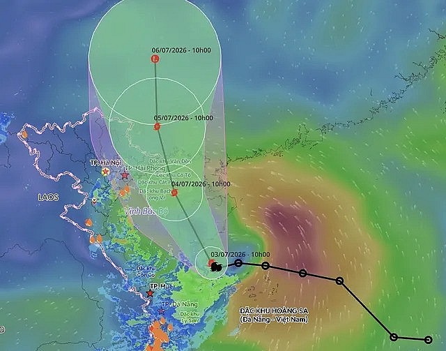 Forecast path of Maysak. Forecast path of Maysak.
