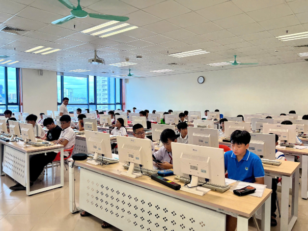 Hơn 40.000 học sinh tham gia Olympic Toán Tuổi thơ Online 2026 Hơn 40.000 học sinh tham gia Olympic Toán Tuổi thơ Online 2026