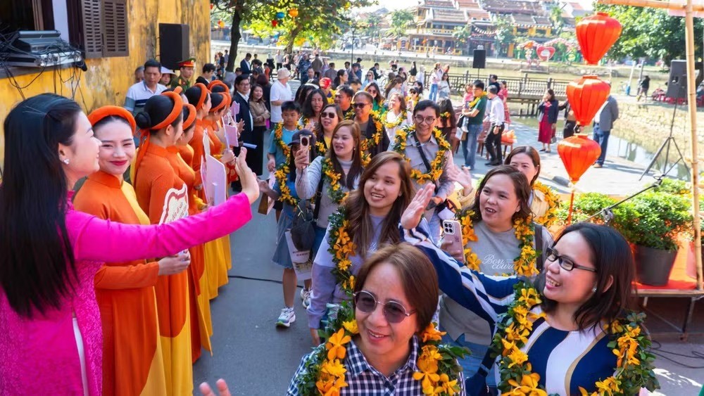 Đại sứ Philippines tại Việt Nam: Đối tác Chiến lược Tăng cường mở ra chương hợp tác mới giữa Việt Nam và Philippines