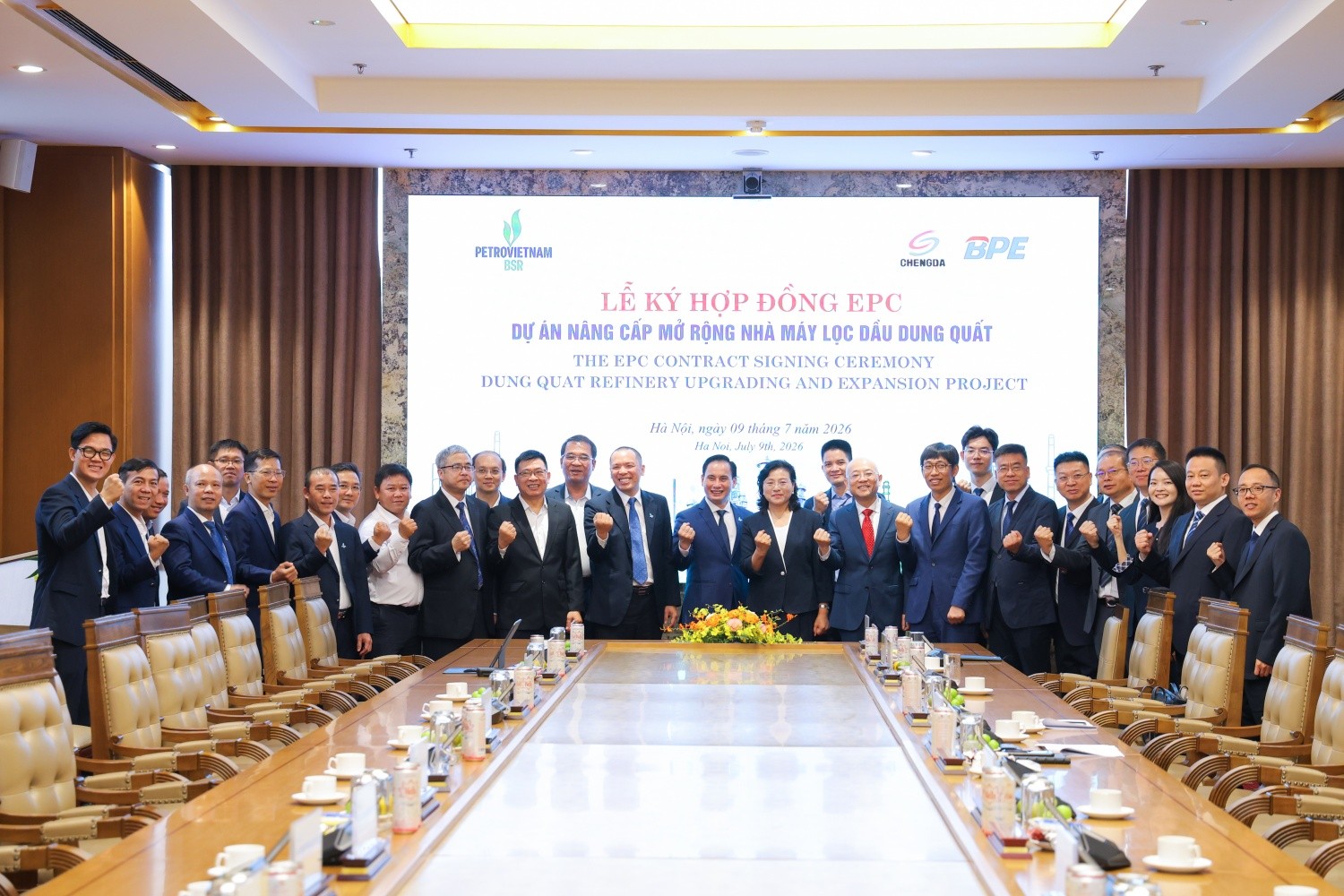 Dấu mốc mở ra giai đoạn phát triển mới của ngành năng lượng, lọc hóa dầu Việt Nam Dấu mốc mở ra giai đoạn phát triển mới của ngành năng lượng, lọc hóa dầu Việt Nam