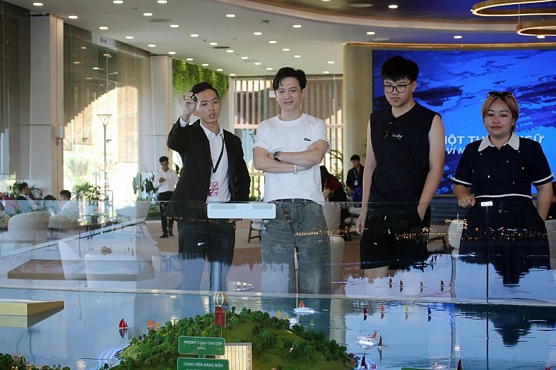 Tư duy như CFO, người trẻ thành đạt đi trước một bước tại Đảo Ngọc, Vinhomes Hải Vân Bay Tư duy như CFO, người trẻ thành đạt đi trước một bước tại Đảo Ngọc, Vinhomes Hải Vân Bay